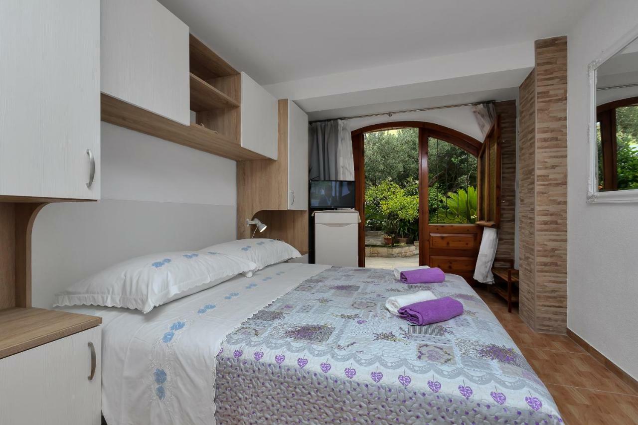 Apartments Marija Makarska Zewnętrze zdjęcie